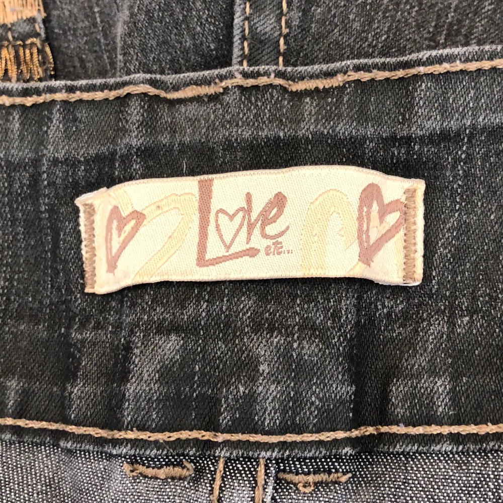 Love Etc. Denim Shorts Size 31 waist - Picture 9 of 9